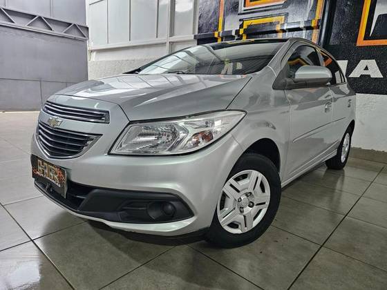 CHEVROLET ONIX 1.0 MPFI LT 8V FLEX 4P MANUAL CHEVROLET ONIX 1.0 MPFI LT 8V FLEX 4P MANUAL